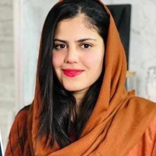 Dr. Syeda Anum Zahra, clinical dietitian and nutrition scientist providing diet and health coaching